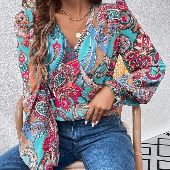 065 Boho Paisley Print Surplice Blouse - Picture 4 of 7